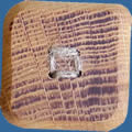 WB03 oak wood button. Sold in package of 10 pieces.